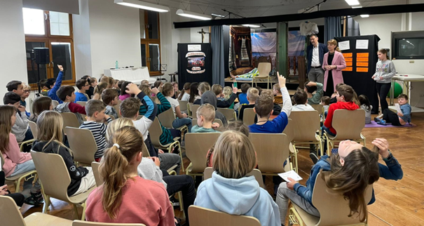 Bild Schülerversammlung 2023